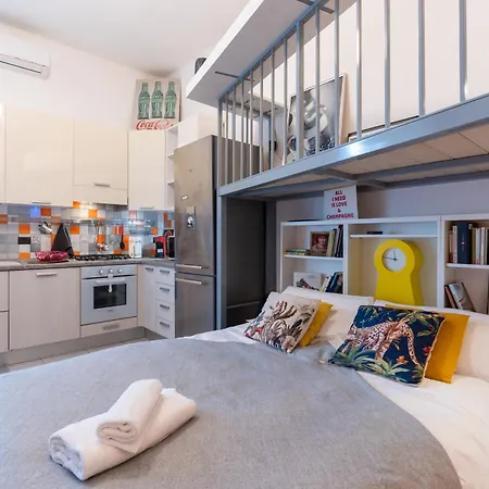 Eclectic San Giovanni Home Metro & Colosseum-3