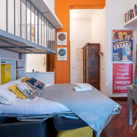 Eclectic San Giovanni Home Metro & Colosseum-2